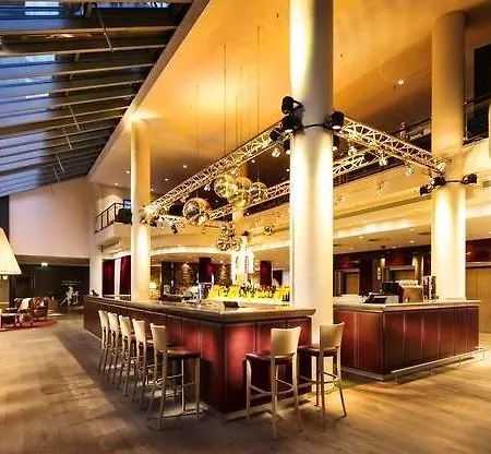 Centre Hotel 3*